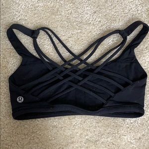 Lululemon black sports bra